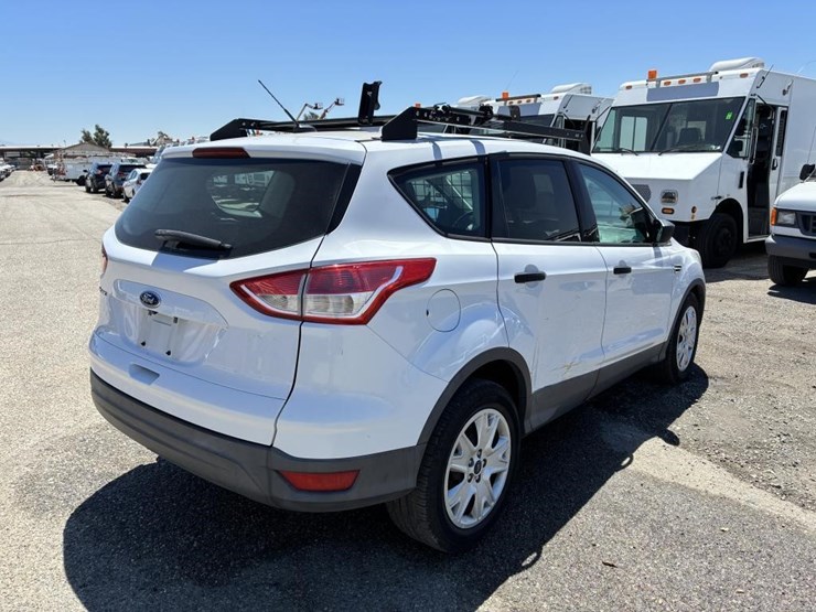 2016-ford-escape-image-3