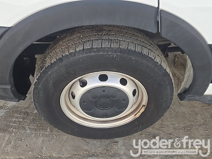 2020-ford-transit-image-9