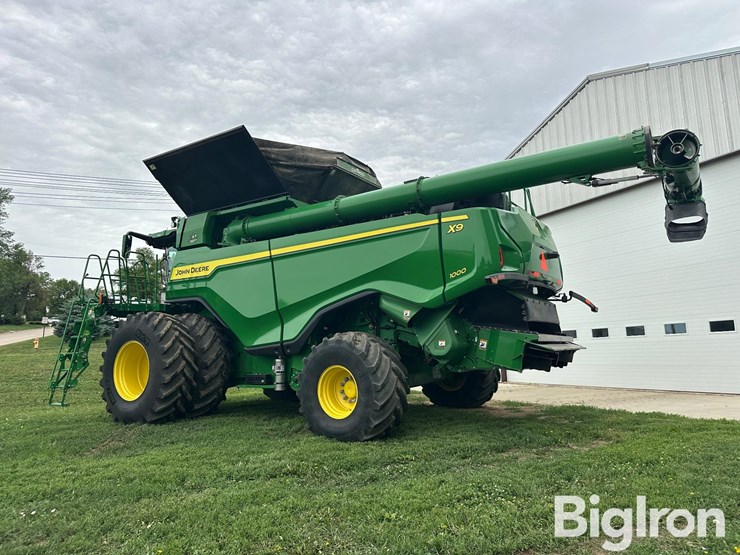 2022-john-deere-x9-1000-image-7