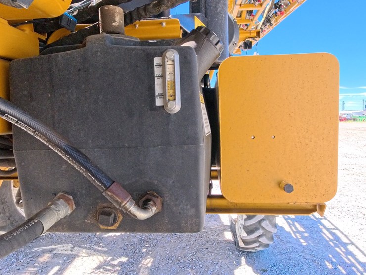 2005-ag-chem-rogator-ss1074-image-74
