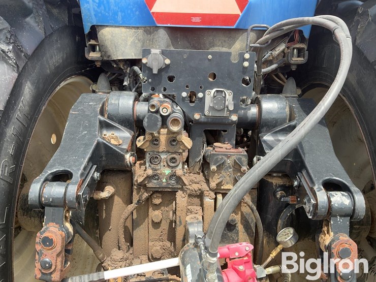 new-holland-t8.360-image-13