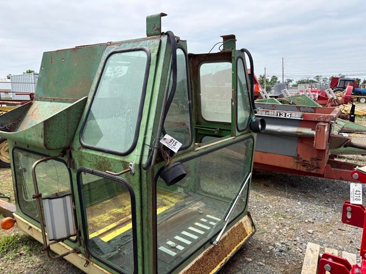 john-deere-cab-image-2