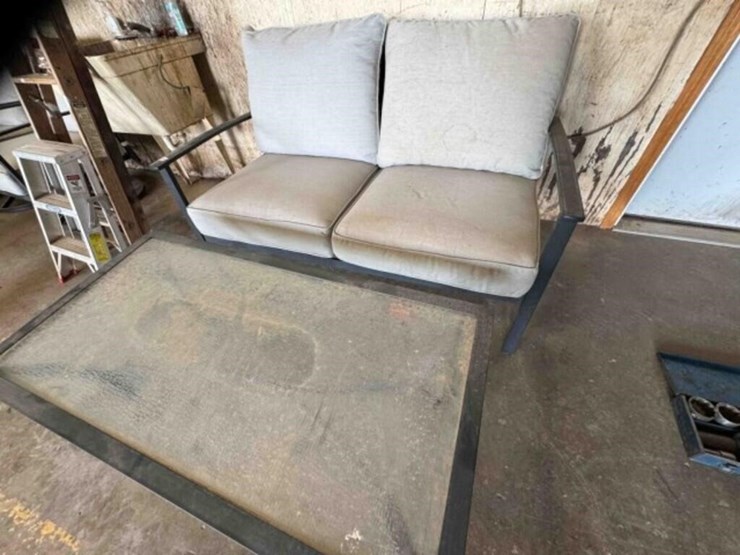 patio-love-seat-and-table-image-2