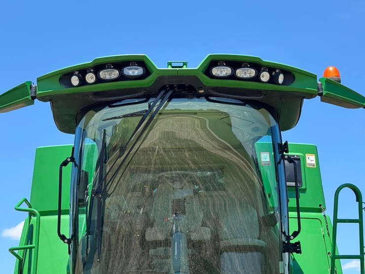 john-deere-s680-image-52
