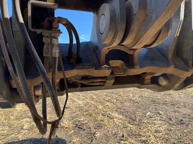deere-624l-image-36