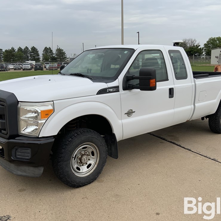 2013 FORD F350 XL