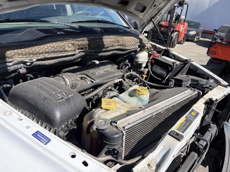 2005-dodge-ram-2500-image-8