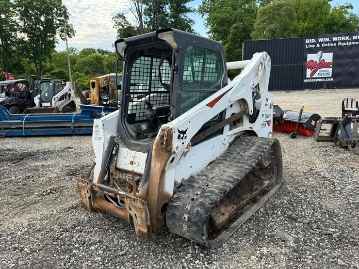 2017-bobcat-t770-image-8