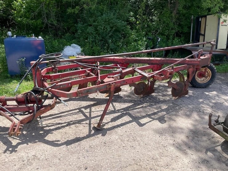 massey-ferguson-86-image-2