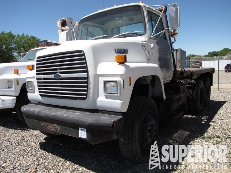 1990-ford-l8000-image-2