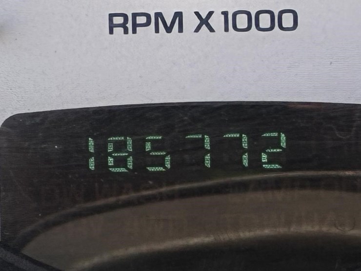 2005-dodge-2500-image-14
