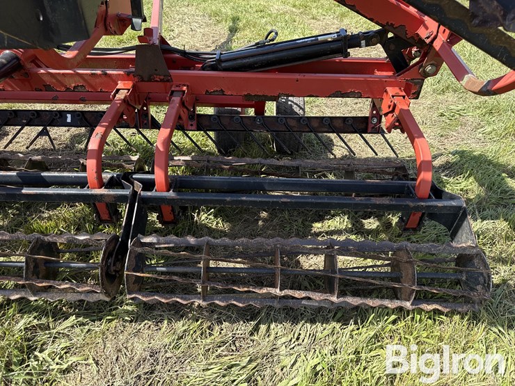 unverferth-rolling-harrow-ll-double-rolling-basket-image-19