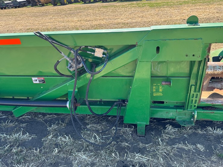john-deere-612c-image-23