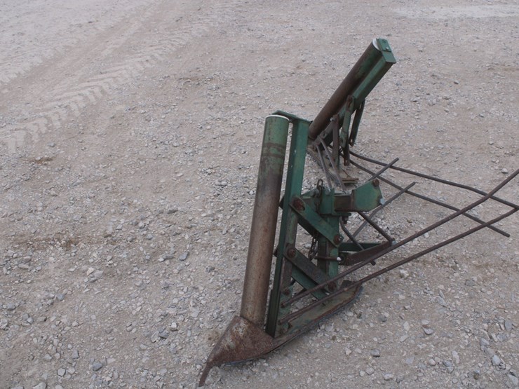 #1020-•-1996-pickett-6r30a-one-step-bean-cutter-image-8
