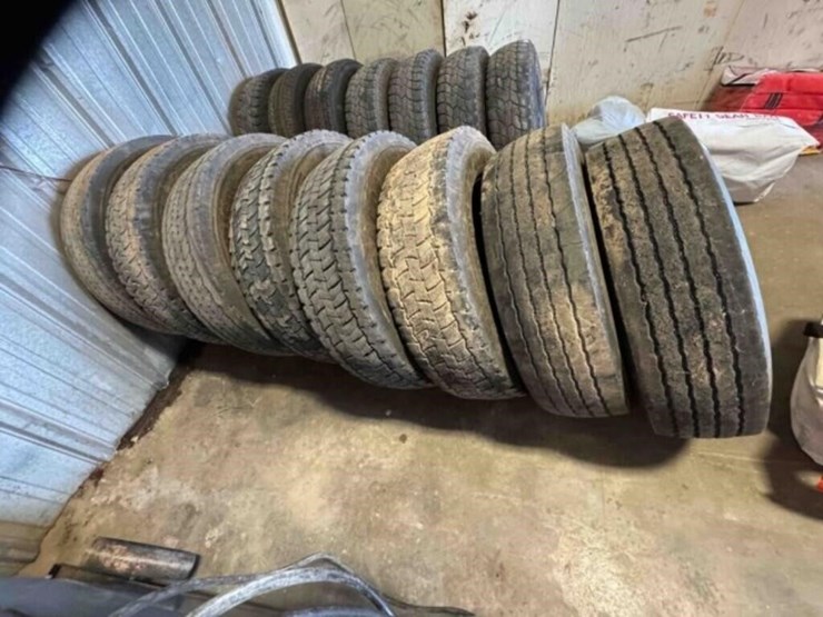 8--225/70r-19.5-used-tires,-rangr-g-image-1