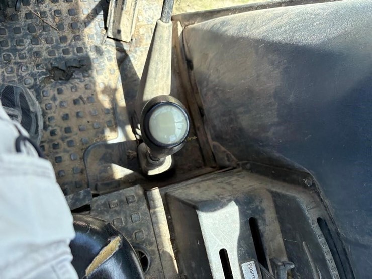 deutz-allis-7120-image-17