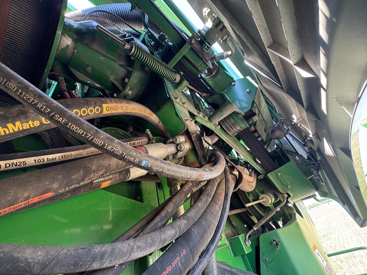 john-deere-s680-image-28