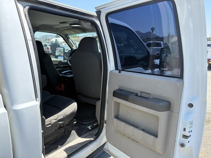 2009-ford-f350-sd-image-13