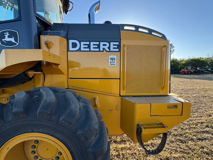 deere-544k-image-30