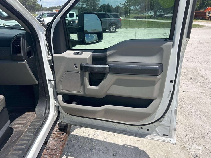 2017-ford-f250-image-22