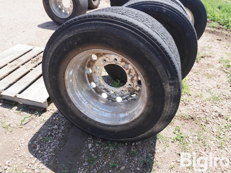 michelin-445/50r22.5-tires-&-rims-image-9