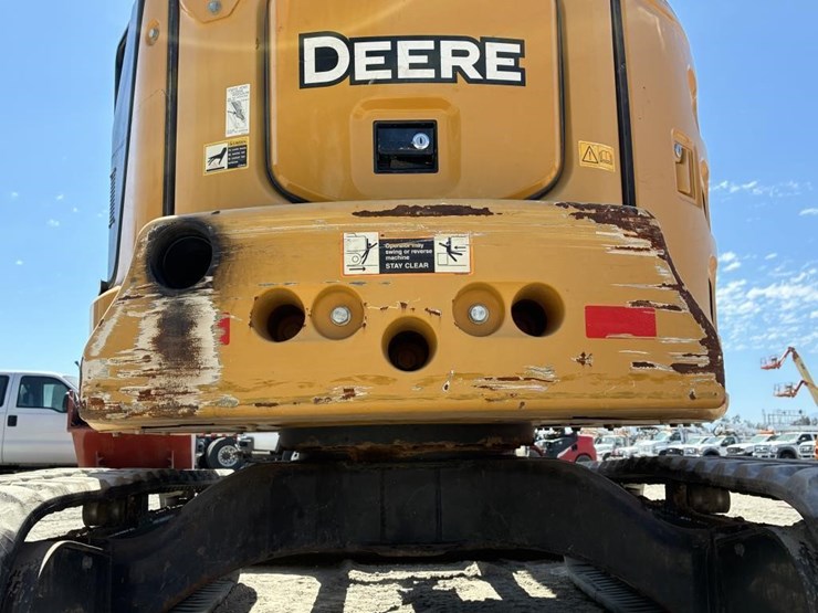 2020-deere-35g-image-17