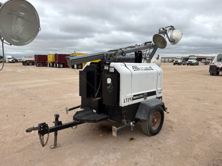 allmand-bros-maxi-lite-ii-image-1