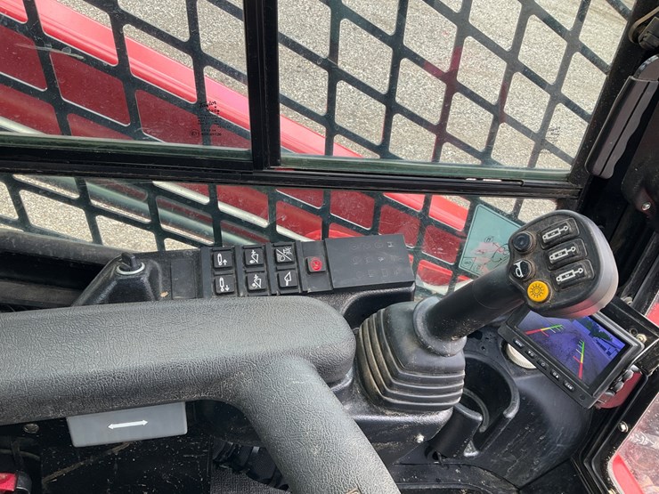 2023-manitou-2550rt-image-40