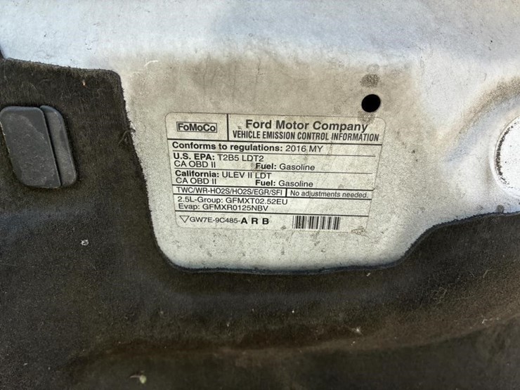 2016-ford-escape-image-11