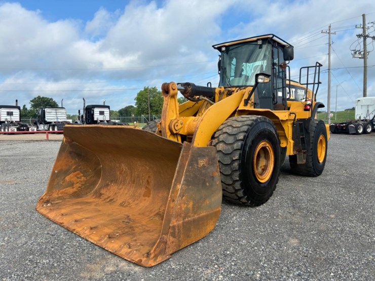 2011-caterpillar-966k-image-1