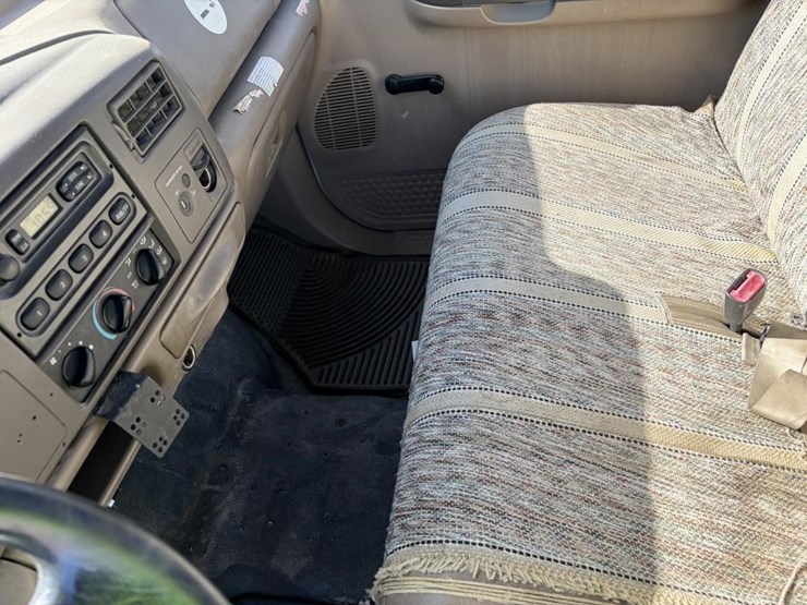 2000-ford-f350-image-19