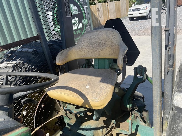 1977-john-deere-2440-image-11