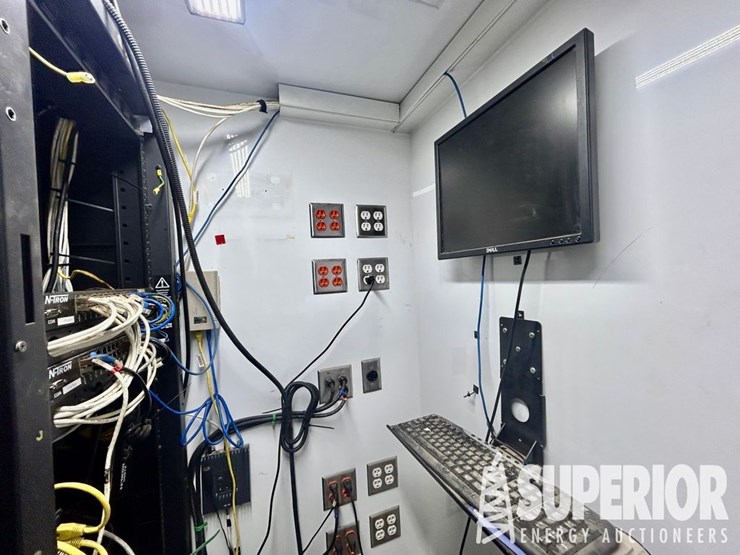 (x)-(9-43)-2015-competition-7'6"w-x-54'l-command-c...-image-12