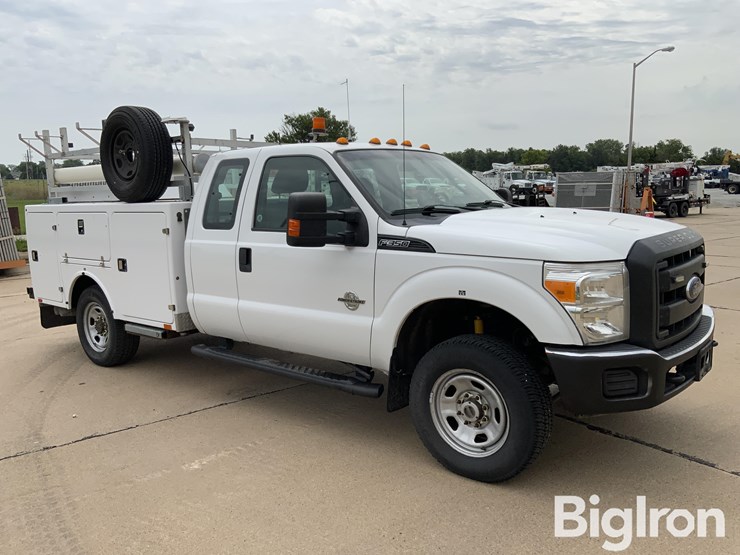 2016-ford-f350-xl-image-3
