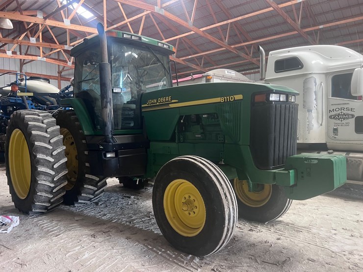 john-deere-8110-image-1