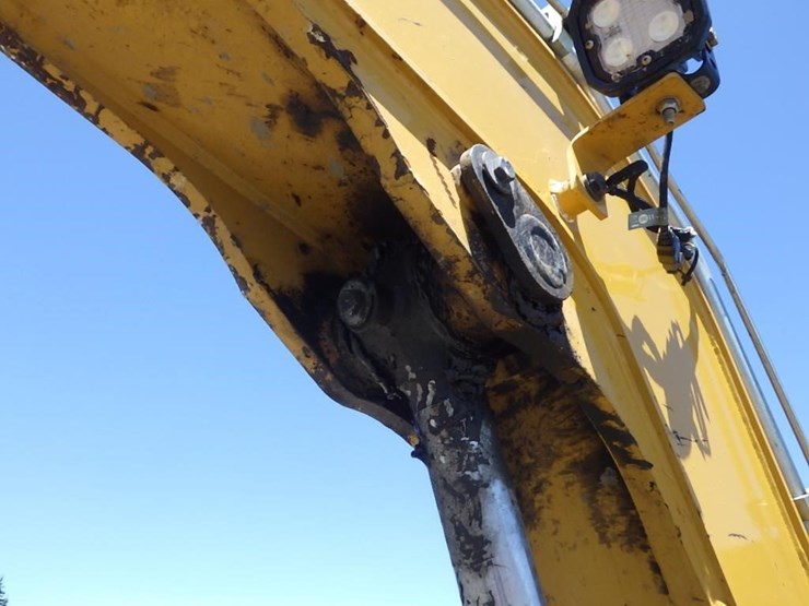 caterpillar-305e2-image-19