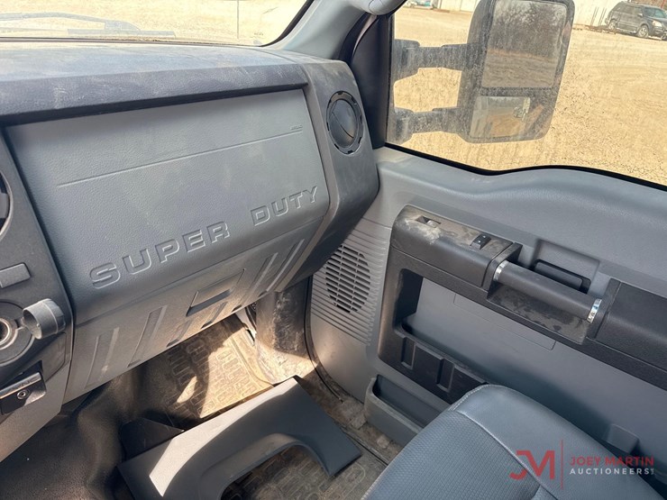 2016-ford-f550-xl-image-26