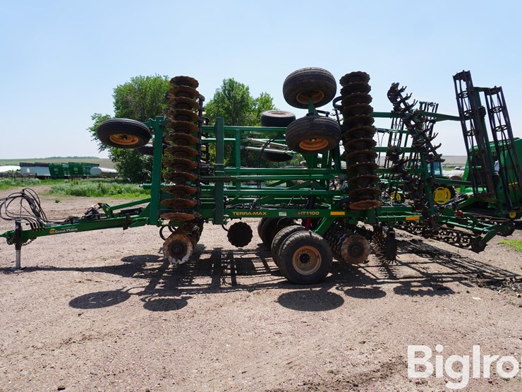 great-plains-ht1100-25-image-8