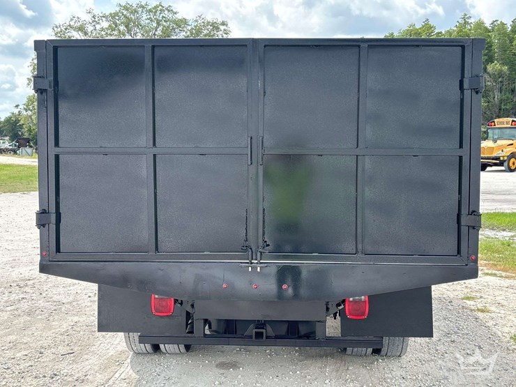 2024-isuzu-nrr-image-24