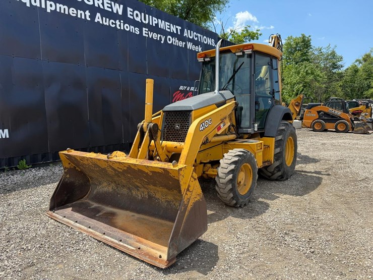 deere-410g-image-8