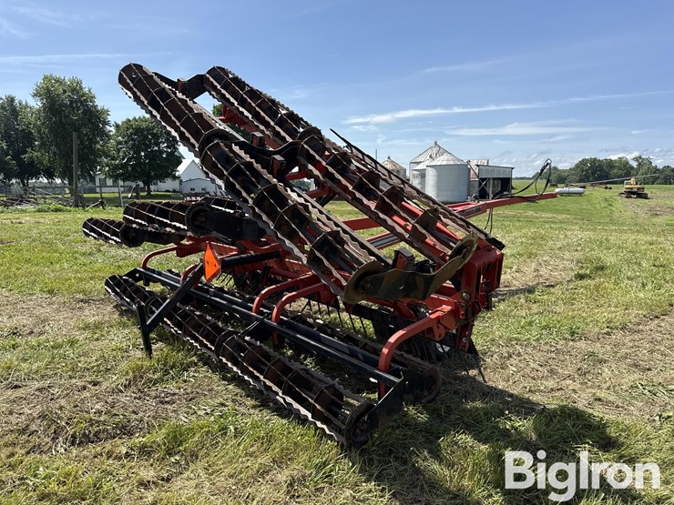 unverferth-rolling-harrow-ll-double-rolling-basket-image-5