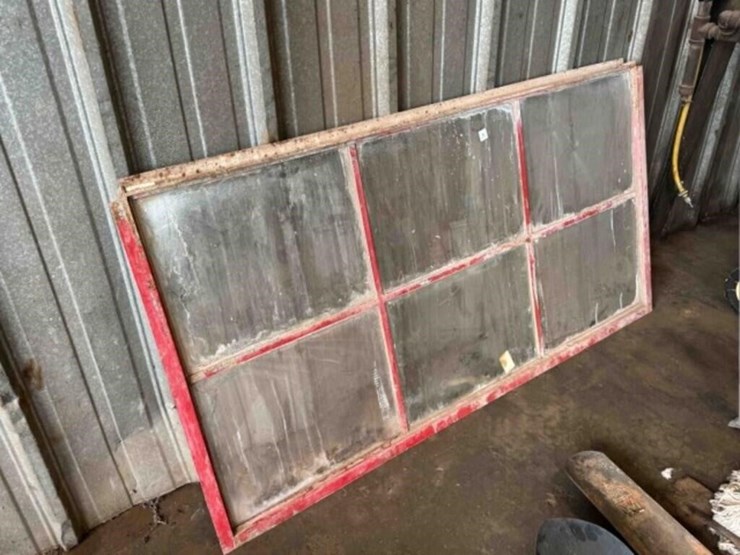window-with-metal-frame,-58"x32"-image-1