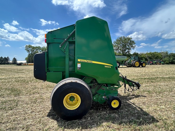 john-deere-560r-image-7