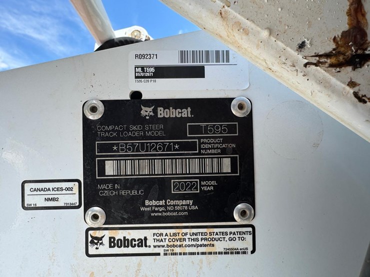 2022-bobcat-t595-image-32