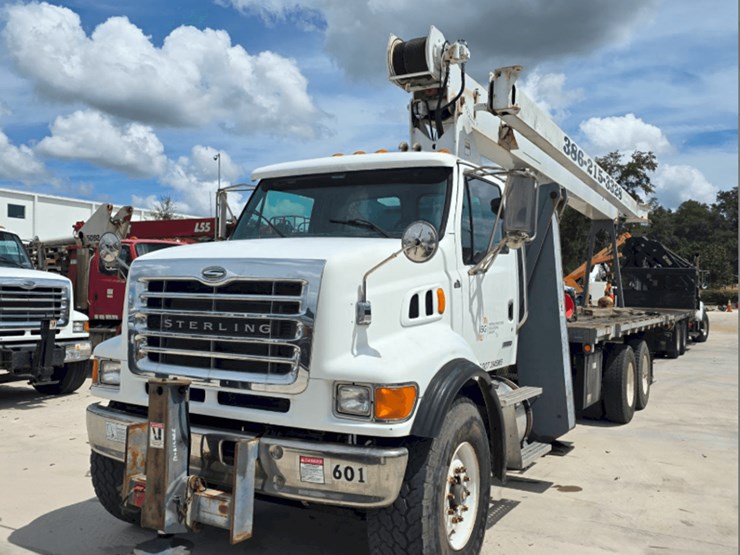 2006-sterling-l7500-image-1