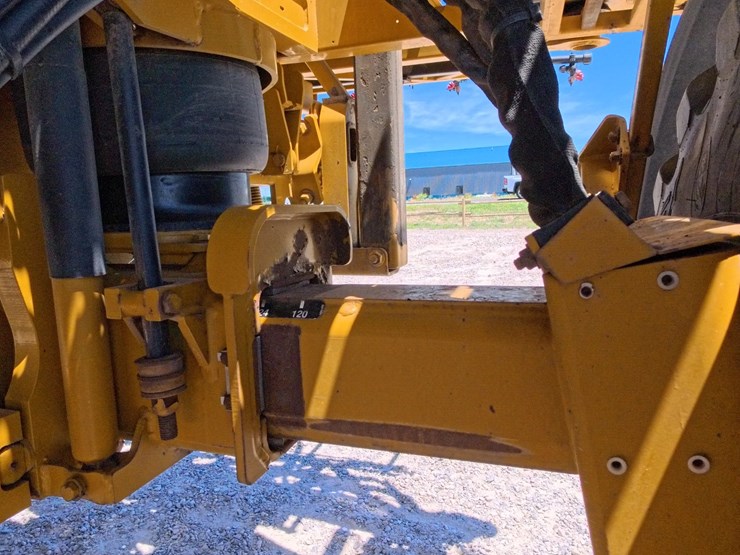 2005-ag-chem-rogator-ss1074-image-57