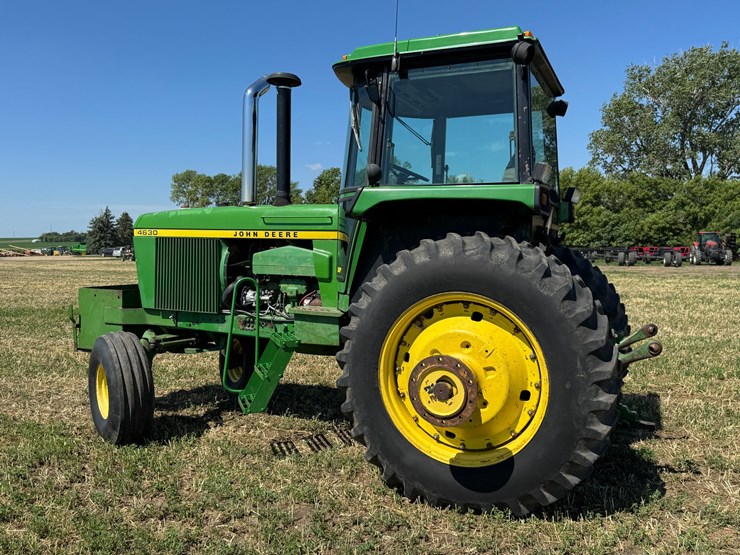 john-deere-4630-image-3