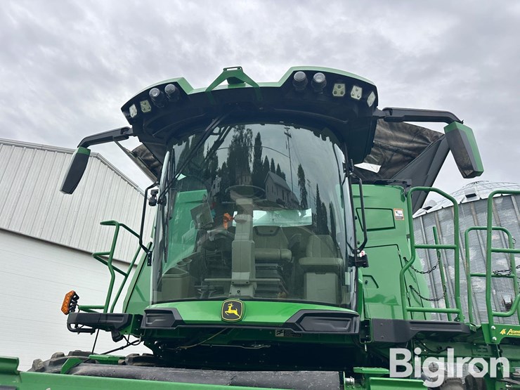 2022-john-deere-x9-1000-image-15