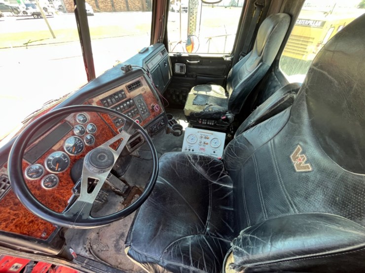 2011-western-star-4900-image-18