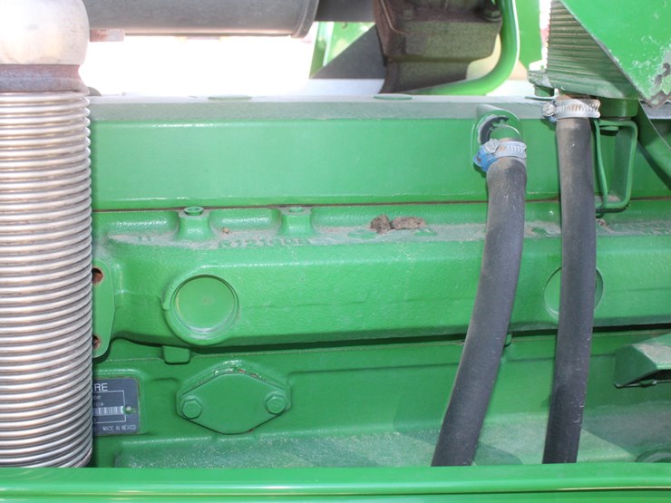 2004-john-deere-7320-image-82